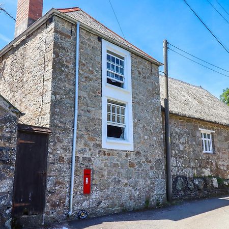 Post Box Cottage Newton Abbot Exterior photo